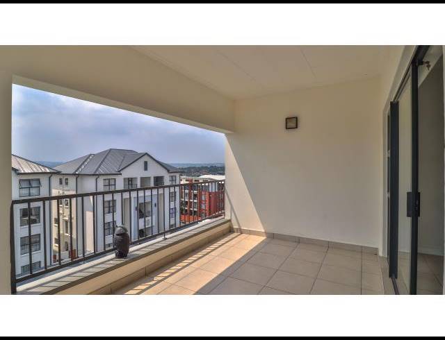 1 BEDROOM APARTMENT FOR SALE IN GREENSTONE HILL